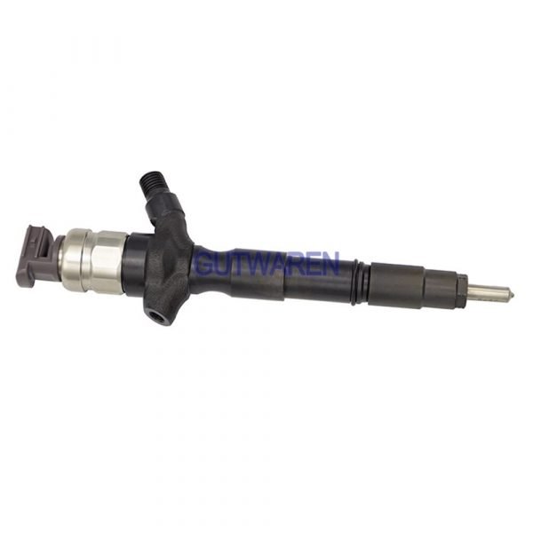 Diesel injector 095000-5810 common rail injector assembly nozzle engine injection CR system