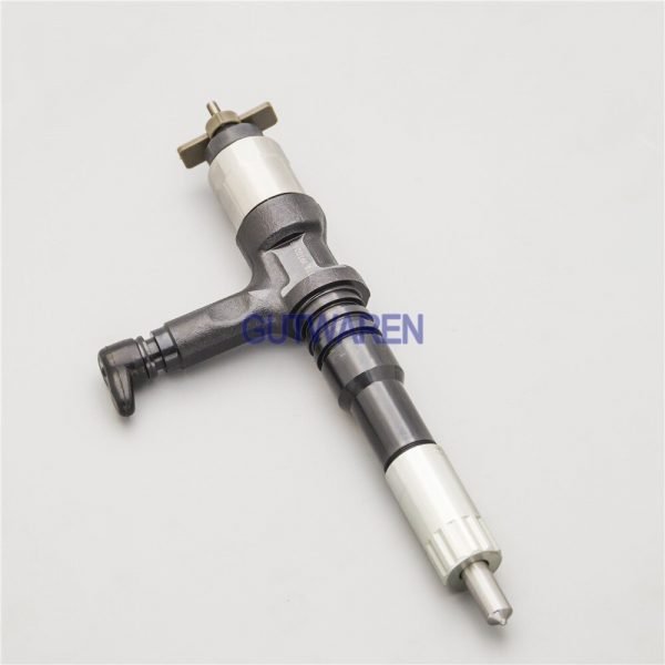 Injector 095000-0560 diesel common rail injector assembly nzoole diesel engine