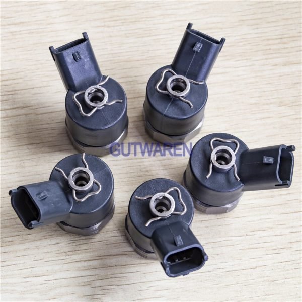 Solenoid valve F00VC30319 diesel common rail injector electromagnetic valve - 图片 6