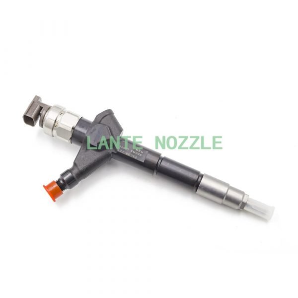 Common Rail Injector 095000-0510 095000-8940 23670-UL010 23670-39270 23670-30100 Diesel Nozzle Reman - 图片 6