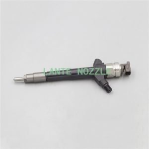 Common Rail Injector 23670-30140 23670-30090 23670-30080 23670-30070 23670-30050 Diesel Nozzle