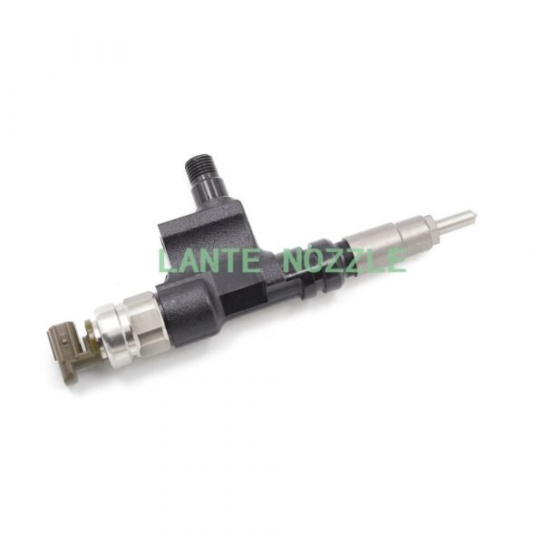 Common Rail Injector 23670-E0410 23670-E0190 23670-E0081 23670-78140 095000-8470 Diesel Nozzle Reman - 图片 3