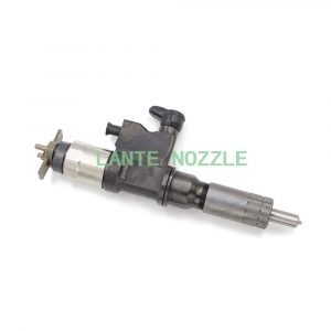 Common rail Injector 095000-8933 095000-8903 095000-8902 095000-8902 095000-8901 Diesel Nozzle