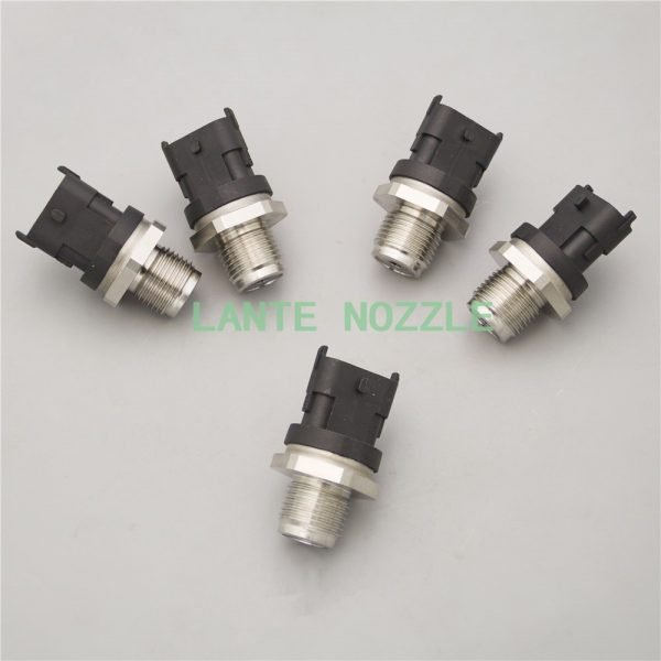 Sensor 8973615610 8200418270 7701068400 7420792328 6754721212 Diesel Common Rail Pressure Valve - 图片 2