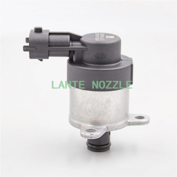 Valve 0928400703 0928400682 0928400680 0928400679 0928400672 Fuel Metering Valve Pressure Regulator